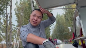 海口两元百货摊 日进斗金的“小生意”大智慧