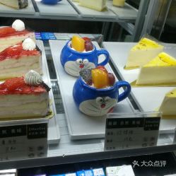 海甸岛面包饮品团购攻略 品味海口美食，轻松选购日用百货